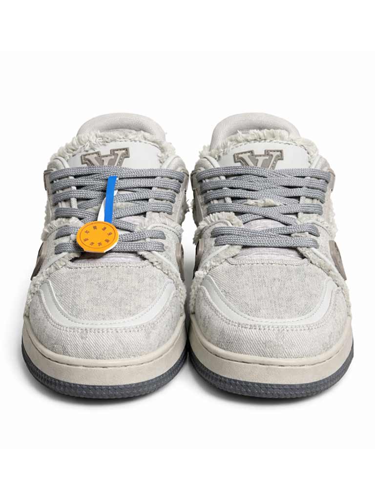 خرید lv trainer gray